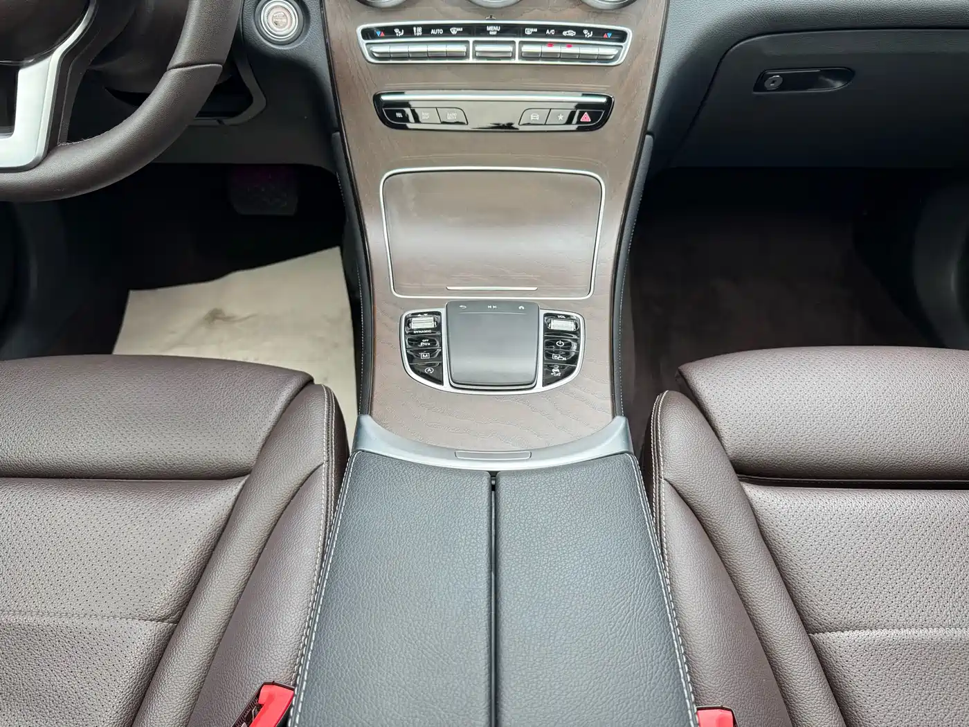 Mercedes-Benz GLC 2021 GLC 300 L 4MATIC Luxury фото 13