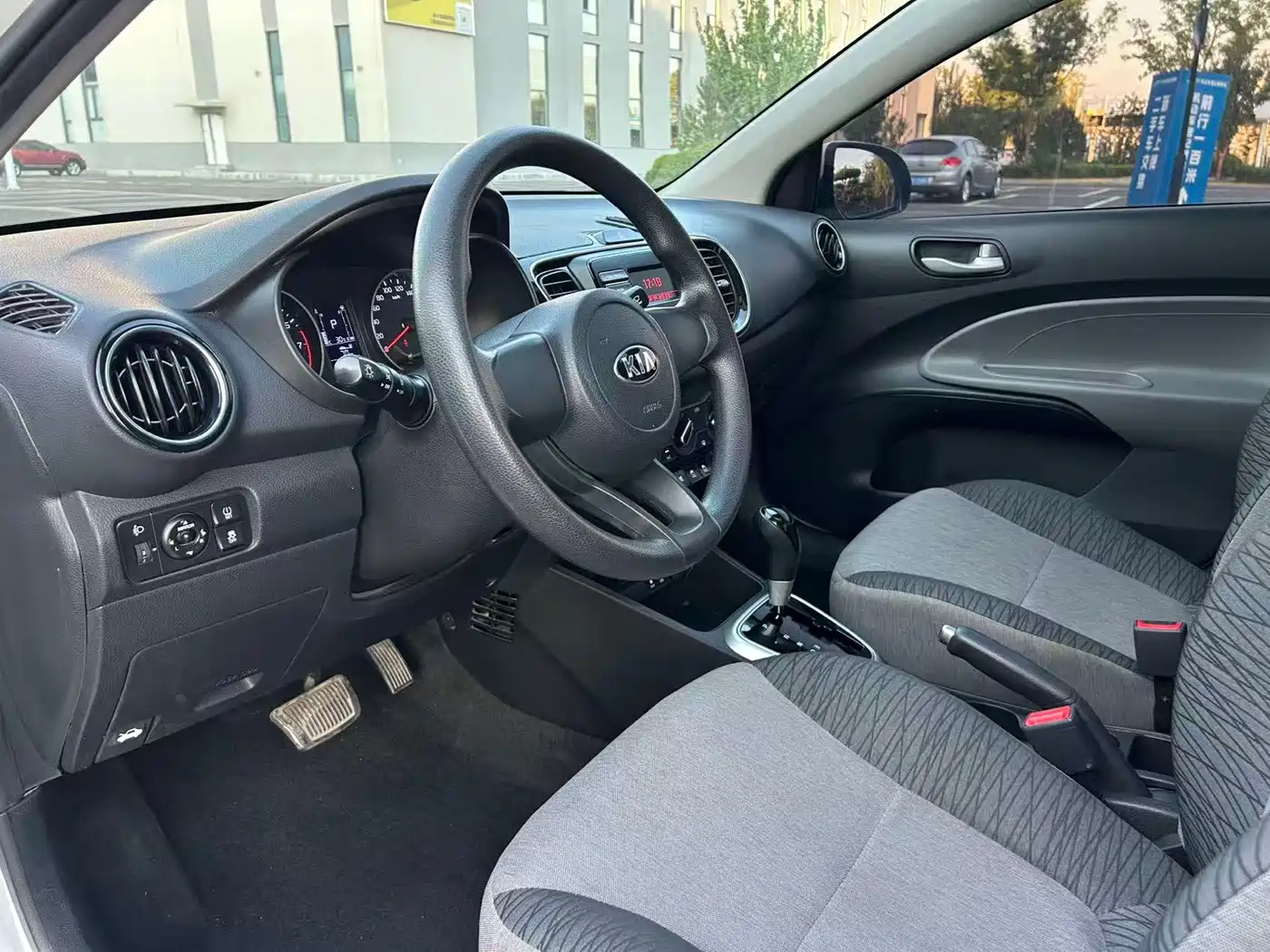 Kia Pegas 2021 2020 Facelift 1.4L Auto Comfort Sunroof Edition