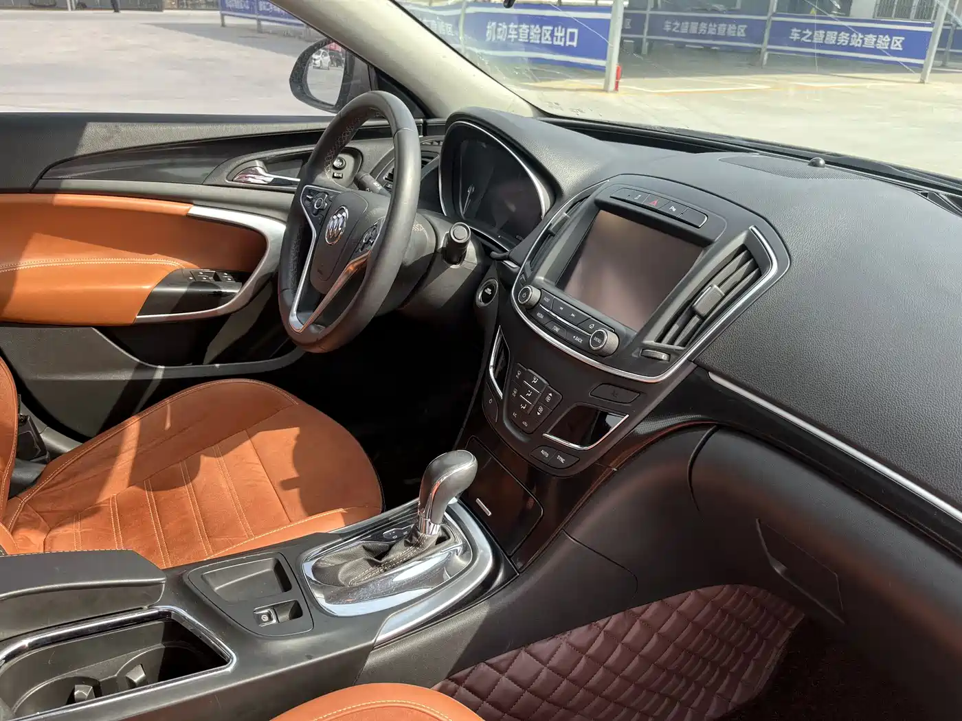 Buick Regal 2015 1.6T Elite Tech Edition фото 10