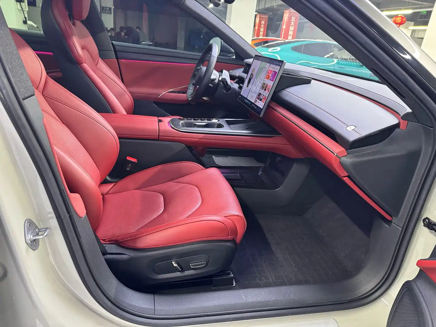 XIAOMI CAR XIAOMI SU7