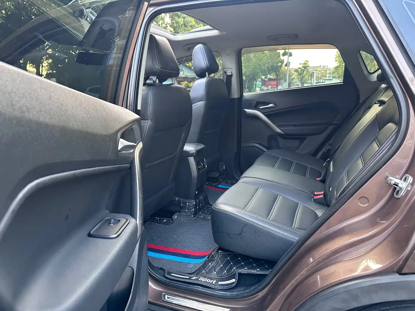 MG Roewe RX5 2019 2019 20T Automatic Luxury Xenon Version