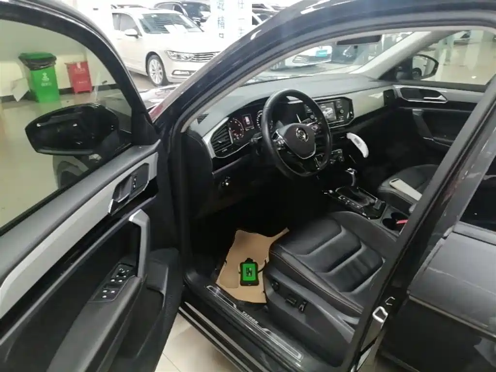 Volkswagen Tayron 2019 330TSI 2WD Luxury China VI фото 16
