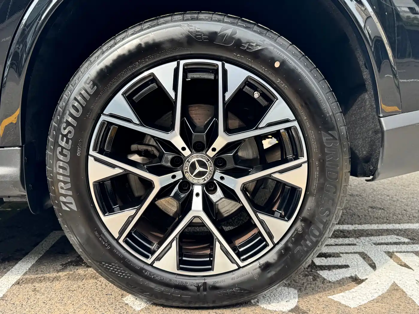 صورة 22 - Mercedes-Benz GLC