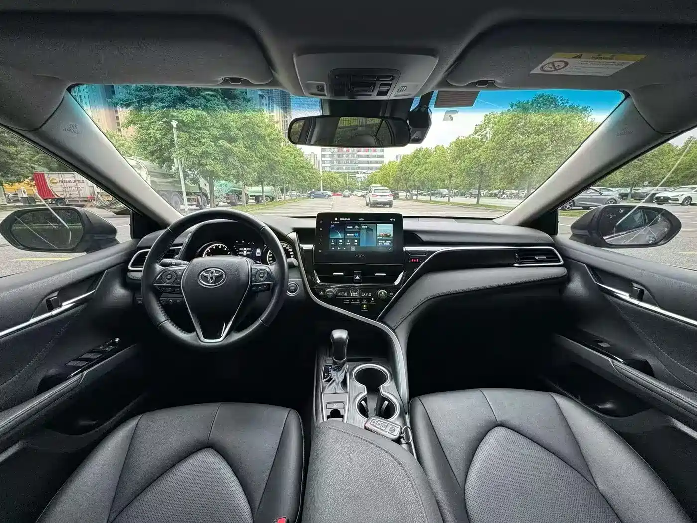 Toyota Camry 2021 2.0G Luxury Edition фото 5