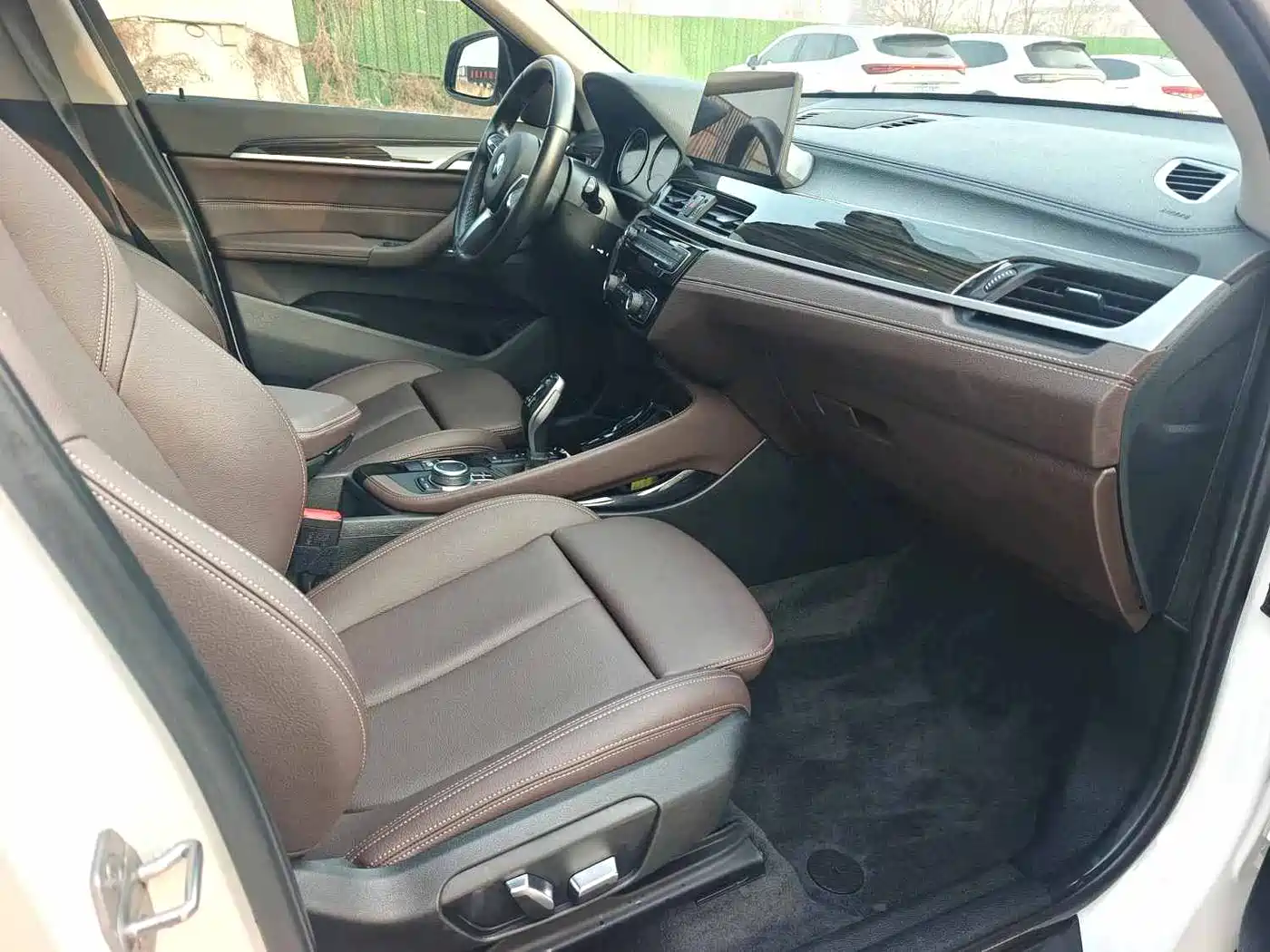 BMW X1 2022 xDrive25Li Premium фото 12