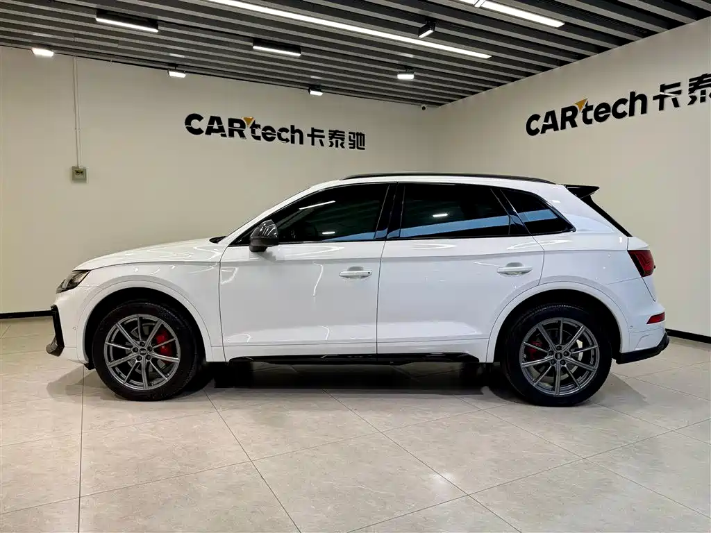 Audi Q5L 2022 45T Premium Dynamic фото 7
