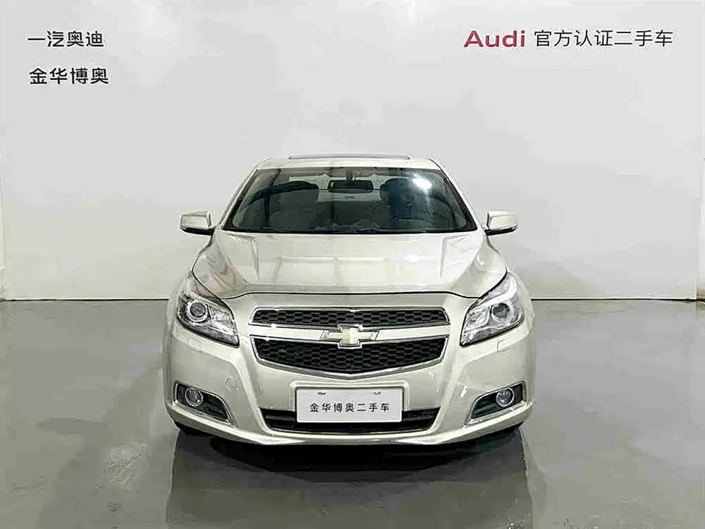 Chevrolet Malibu 2014 2.0L Automatic Luxury фото 2