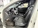 Фото 6 - Audi A4L