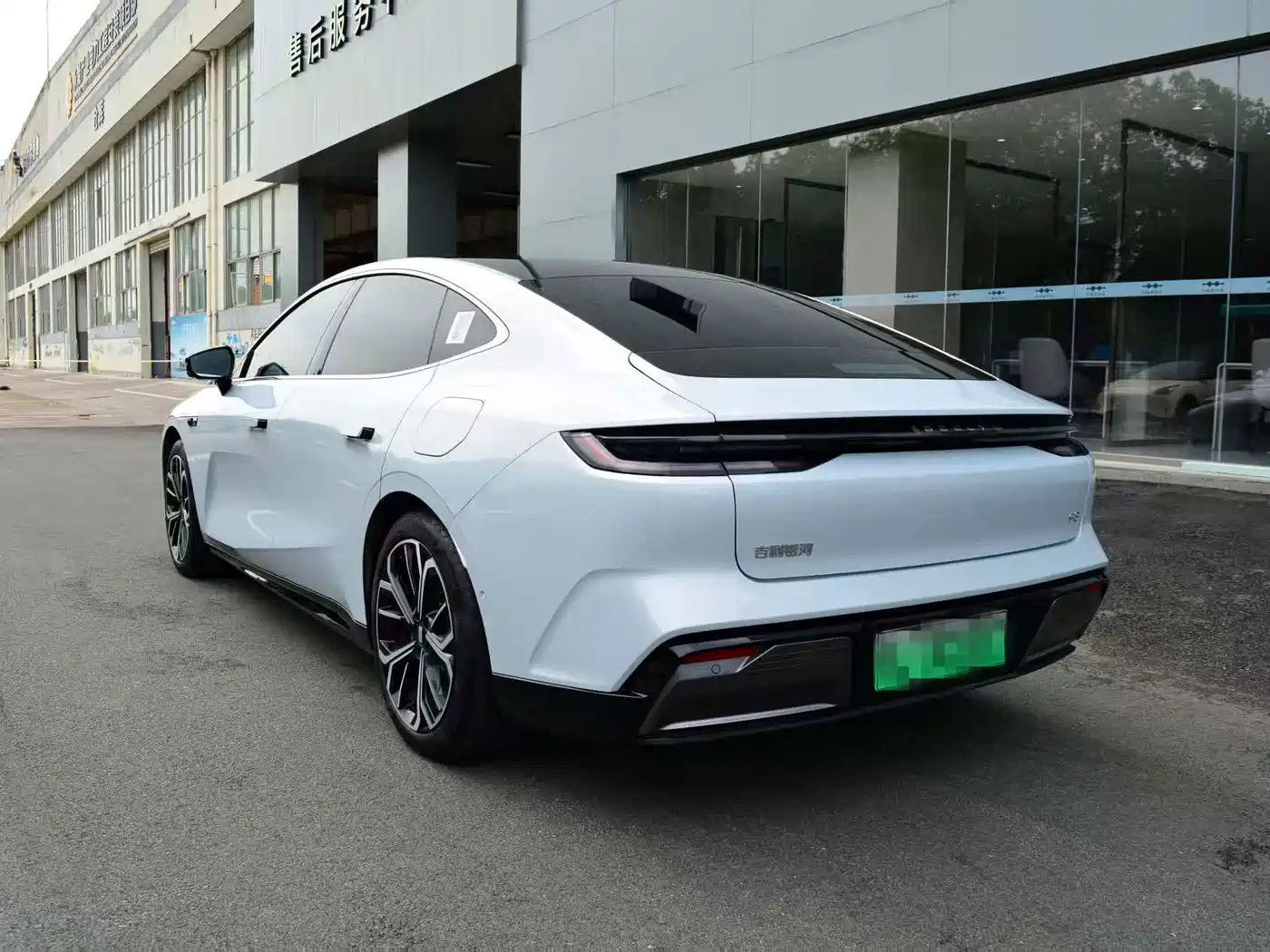 Geely Galaxy Galaxy E8 2025 2025 700km Long Voyage Smart Drive Edition