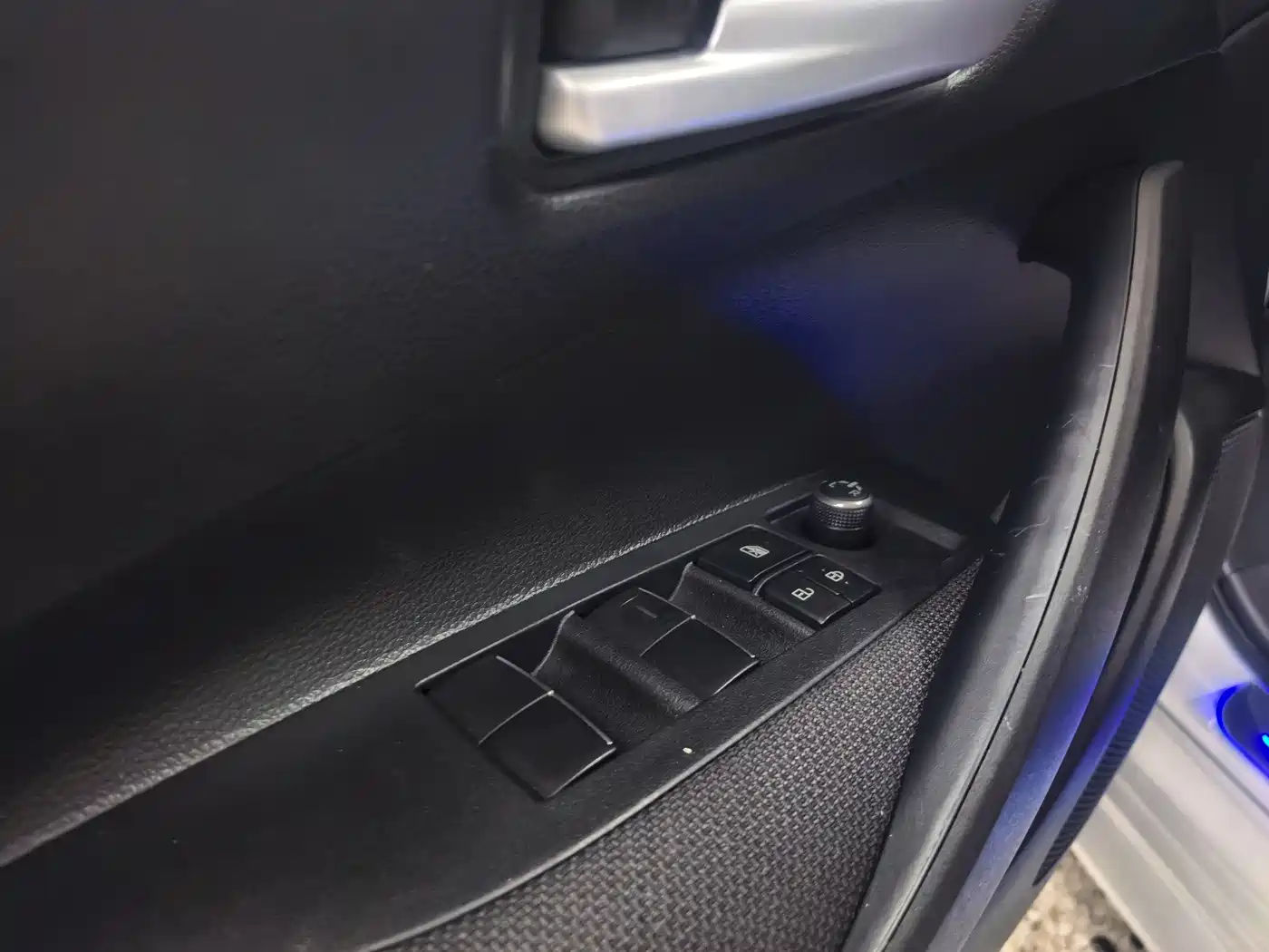 Toyota Levin 2022 185T CVT Sport Edition фото 5