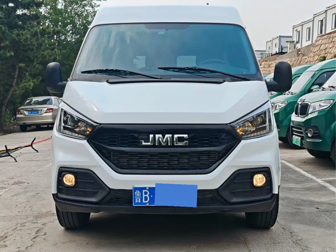 Jiangling Tesun 2022 2021 2.8T Space King Taurus Edition Short Wheelbase Medium-high Roof 6-seater Diesel China VI JX493