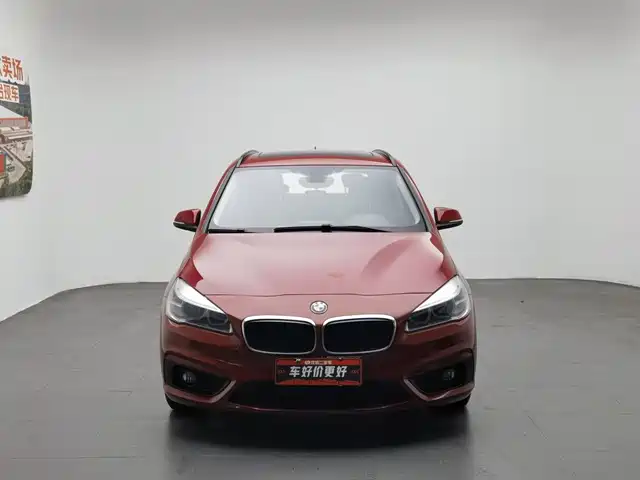 BMW 2 Series Touring 2016 218i Leading — фото 3