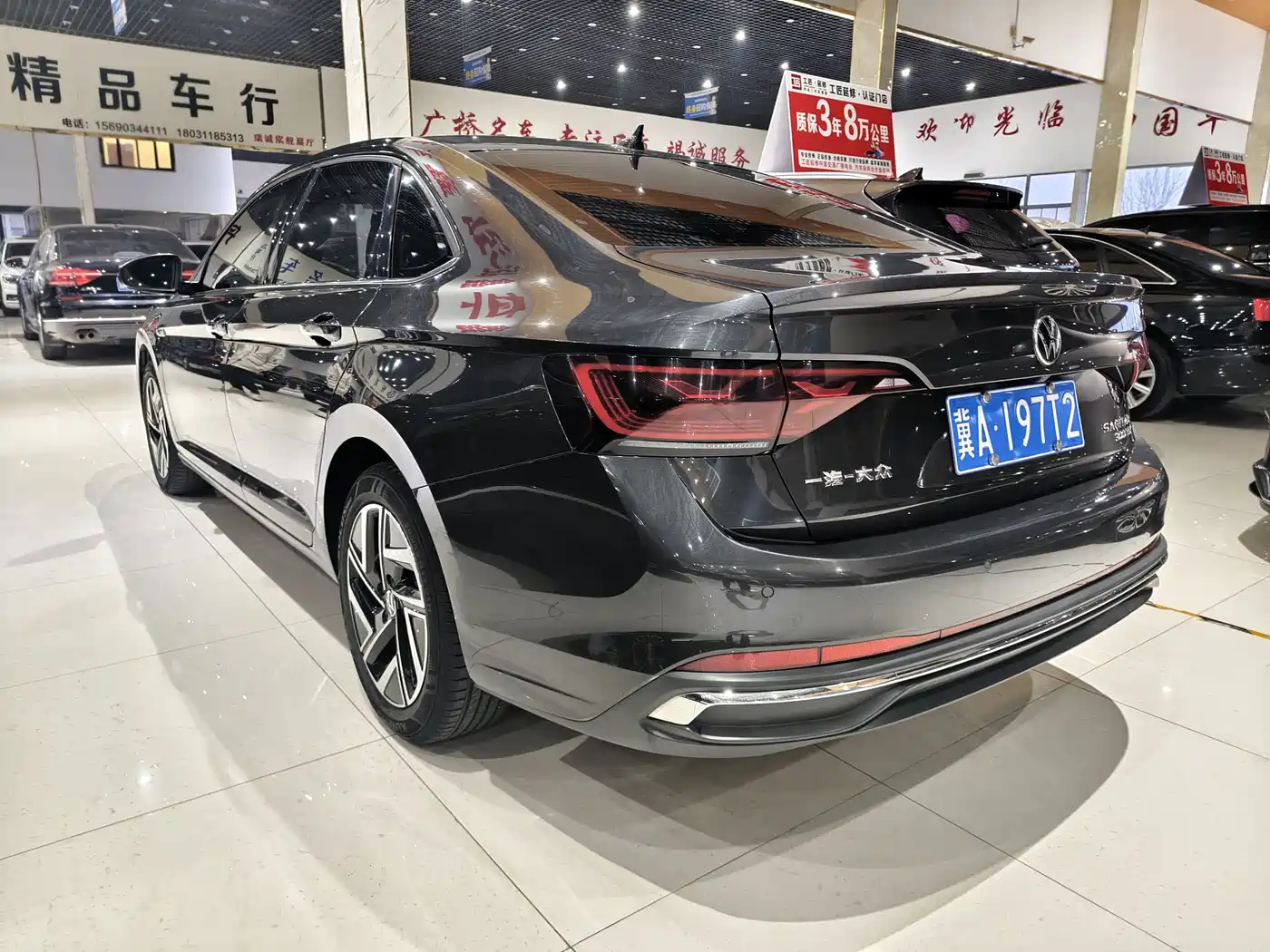 VOLKSWAGEN SAGITAR