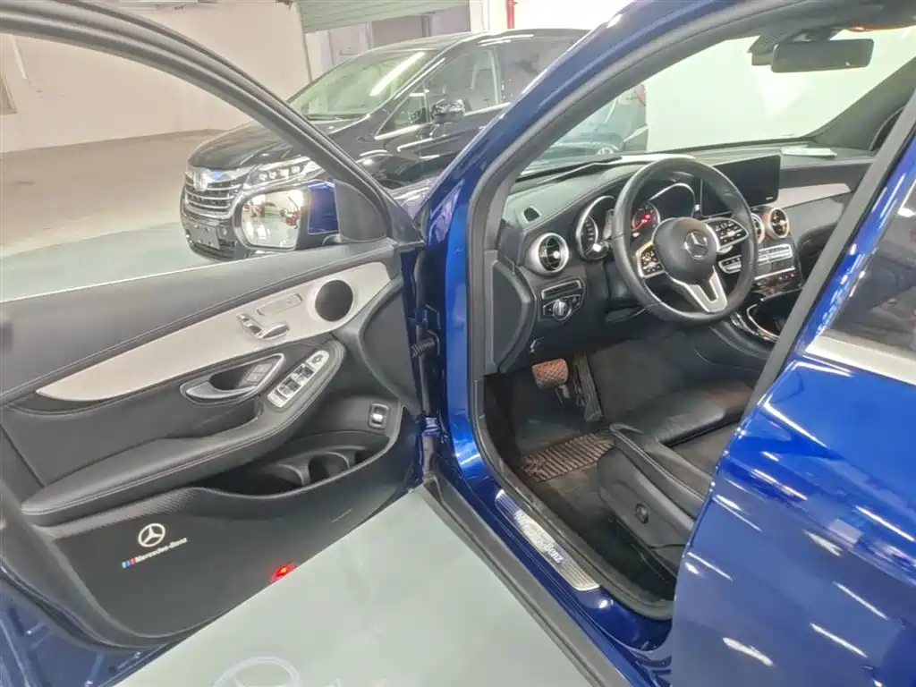 Mercedes-Benz GLC 2020 GLC 260 L 4MATIC Dynamic фото 16