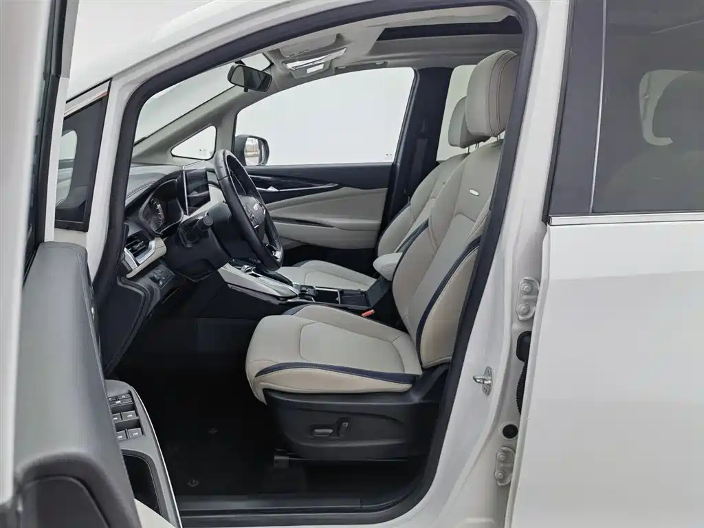 SAIC MAXUS CHASE G50