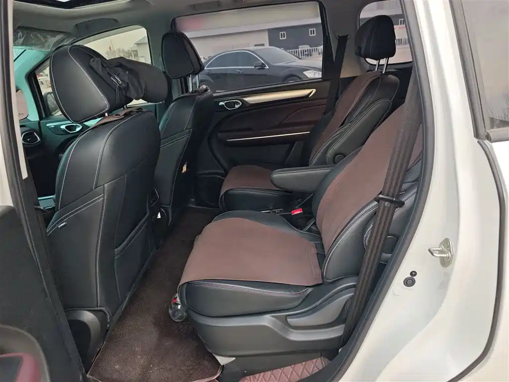 GAC Trumpchi Trumpchi M6 2023 PRO 270T DCT Luxury Edition фото 20