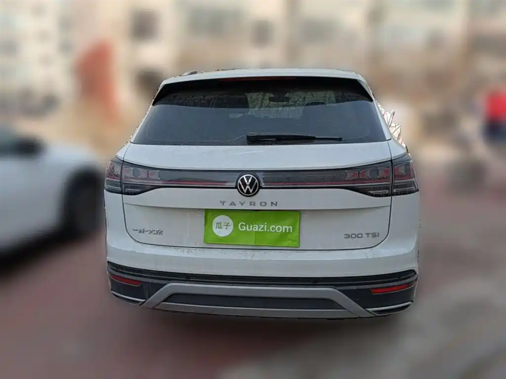 Volkswagen Tayron 2024 300TSI 2WD Luxury Plus Advanced фото 4