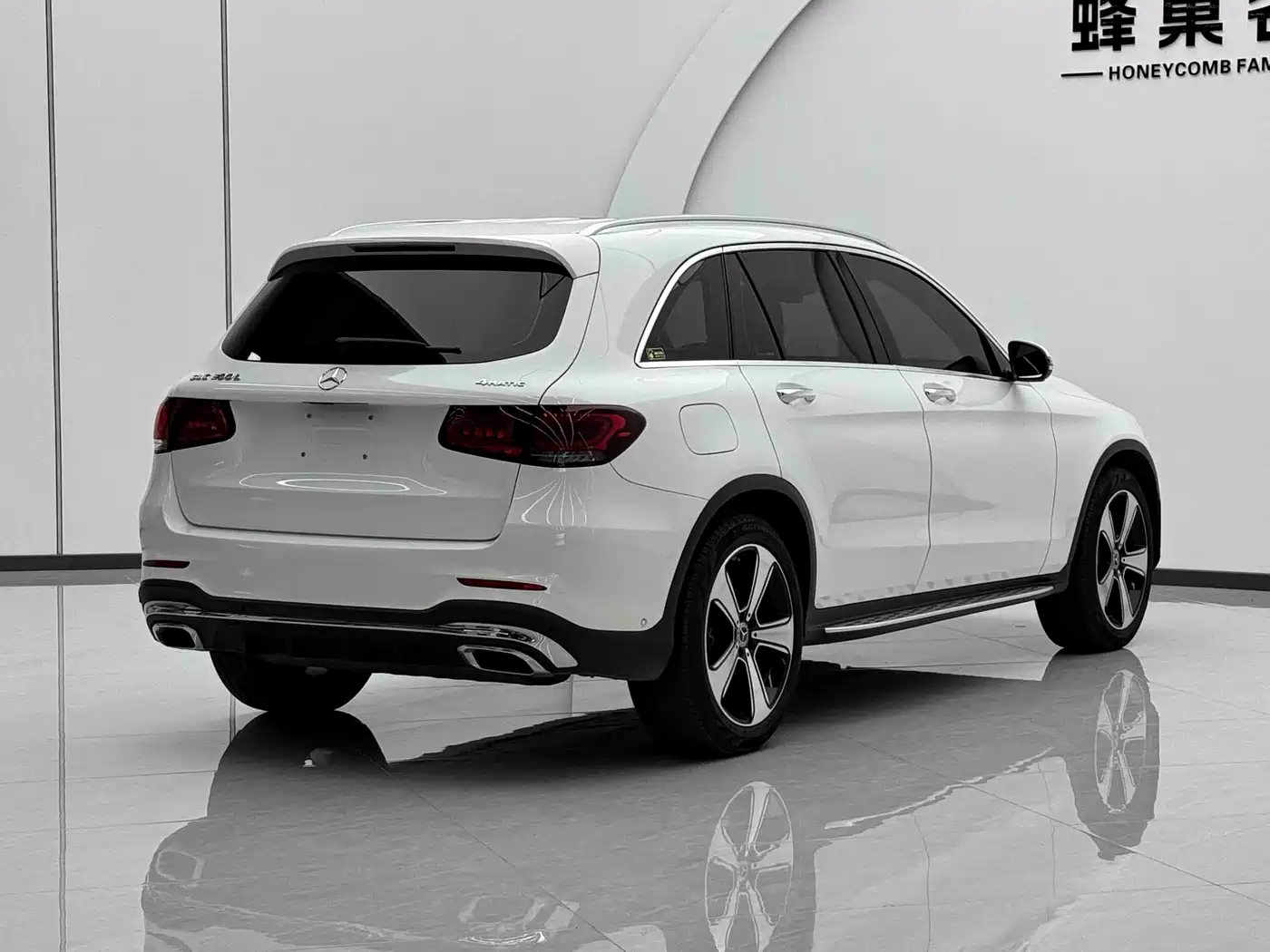 Фото 20 - Mercedes-Benz GLC
