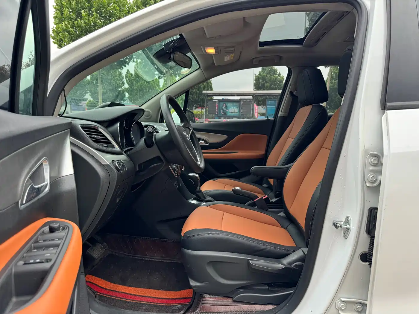 Buick Encore 2015 1.4T Automatic 2WD Urban Elite фото 9