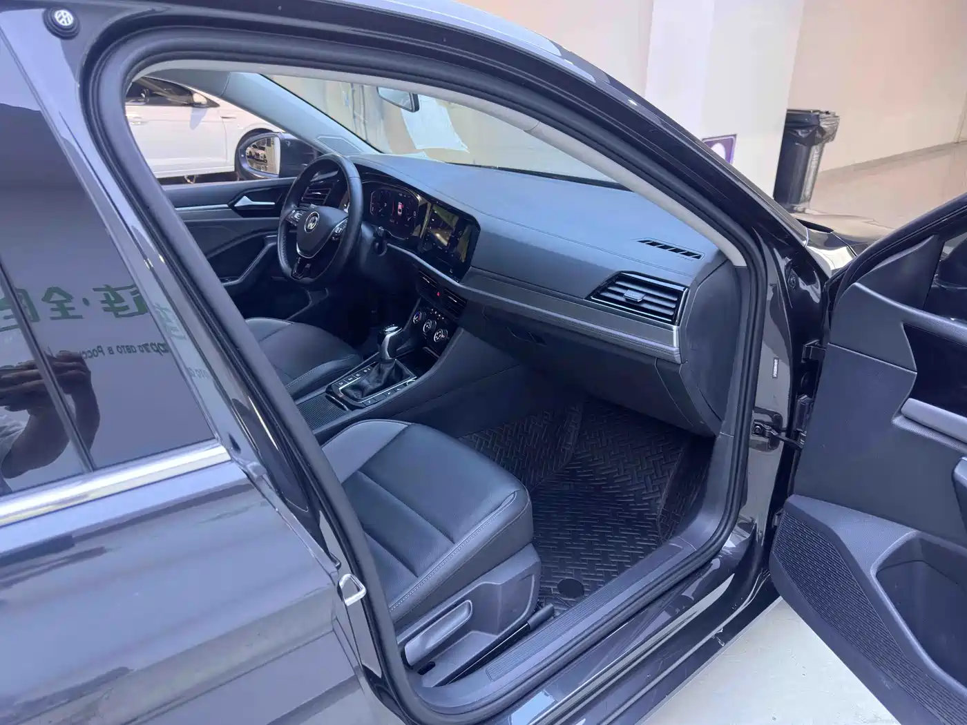 Volkswagen Sagitar 2022 280TSI DSG Surpassing Edition фото 11