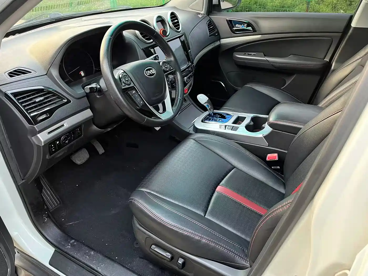 BYD S7 2015 2.0T Automatic Premium фото 14