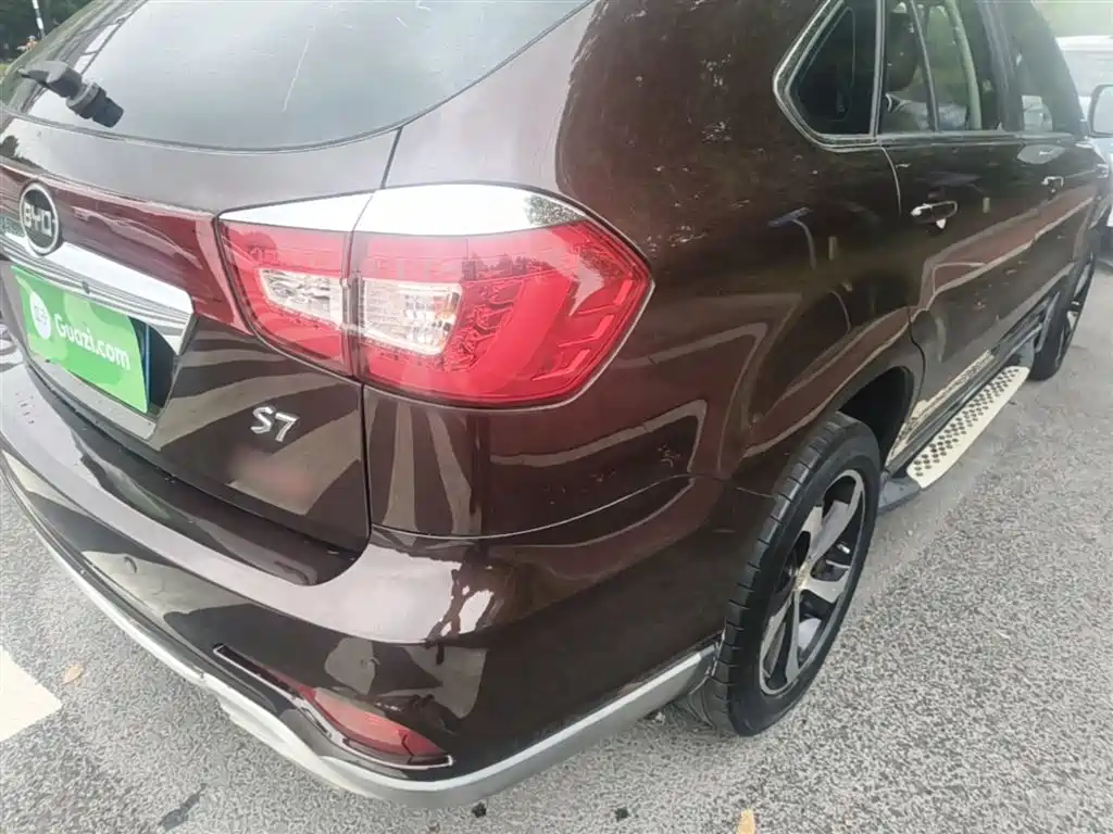 BYD S7 2016 2.0T Automatic Flagship Plus фото 8