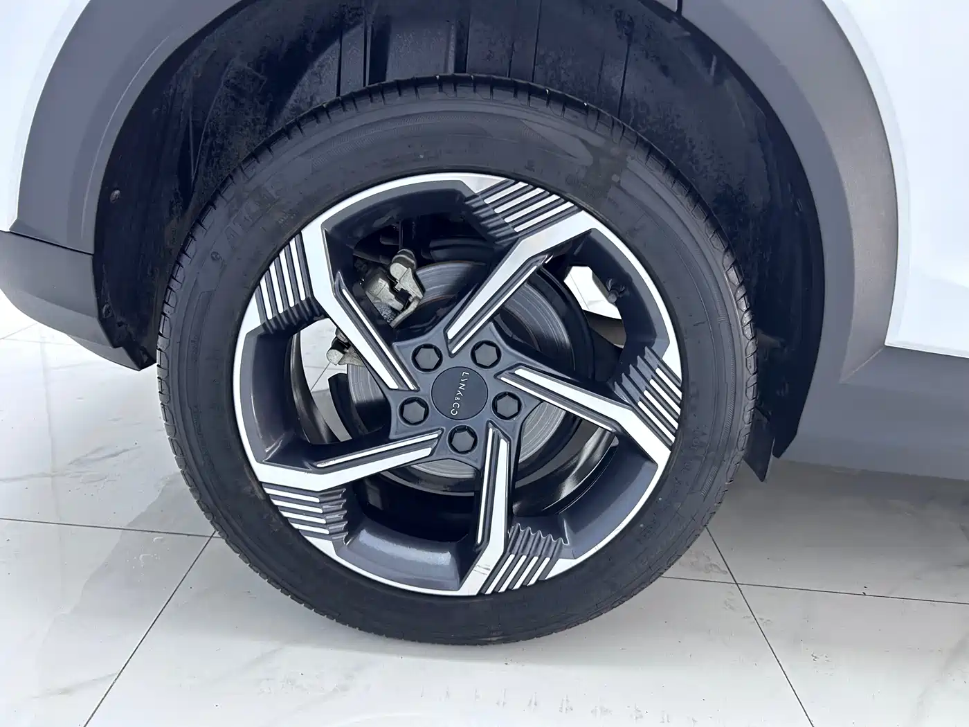 Lynk & Co 06 2023 Remix 1.5T Power Pro фото 24