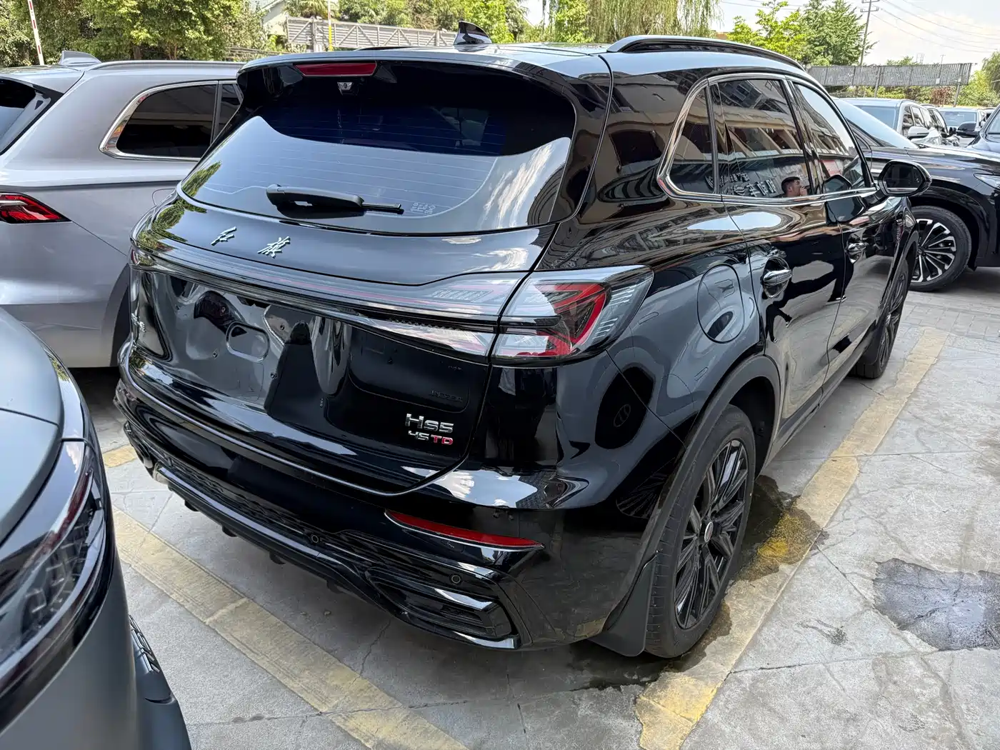 Hongqi HS5 2025 2.0T 2WD Mystic Shadow Edition фото 13