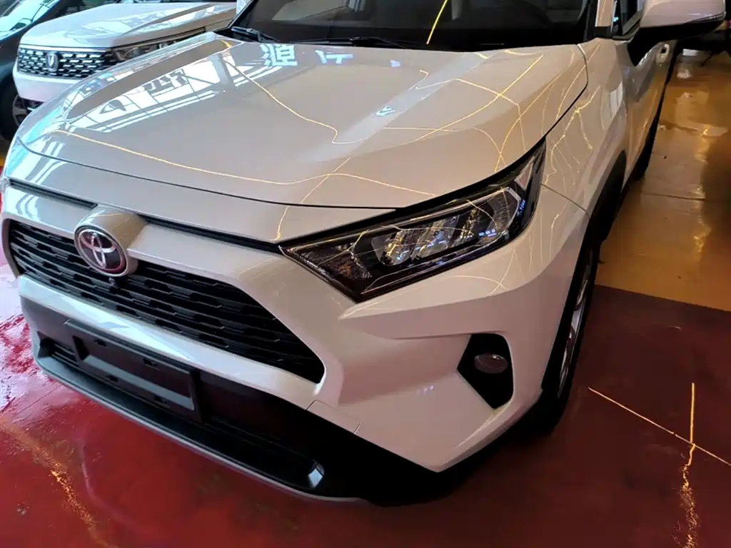 Toyota RAV4 Rongfang 2020 2.0L CVT 2WD Trend Edition фото 24