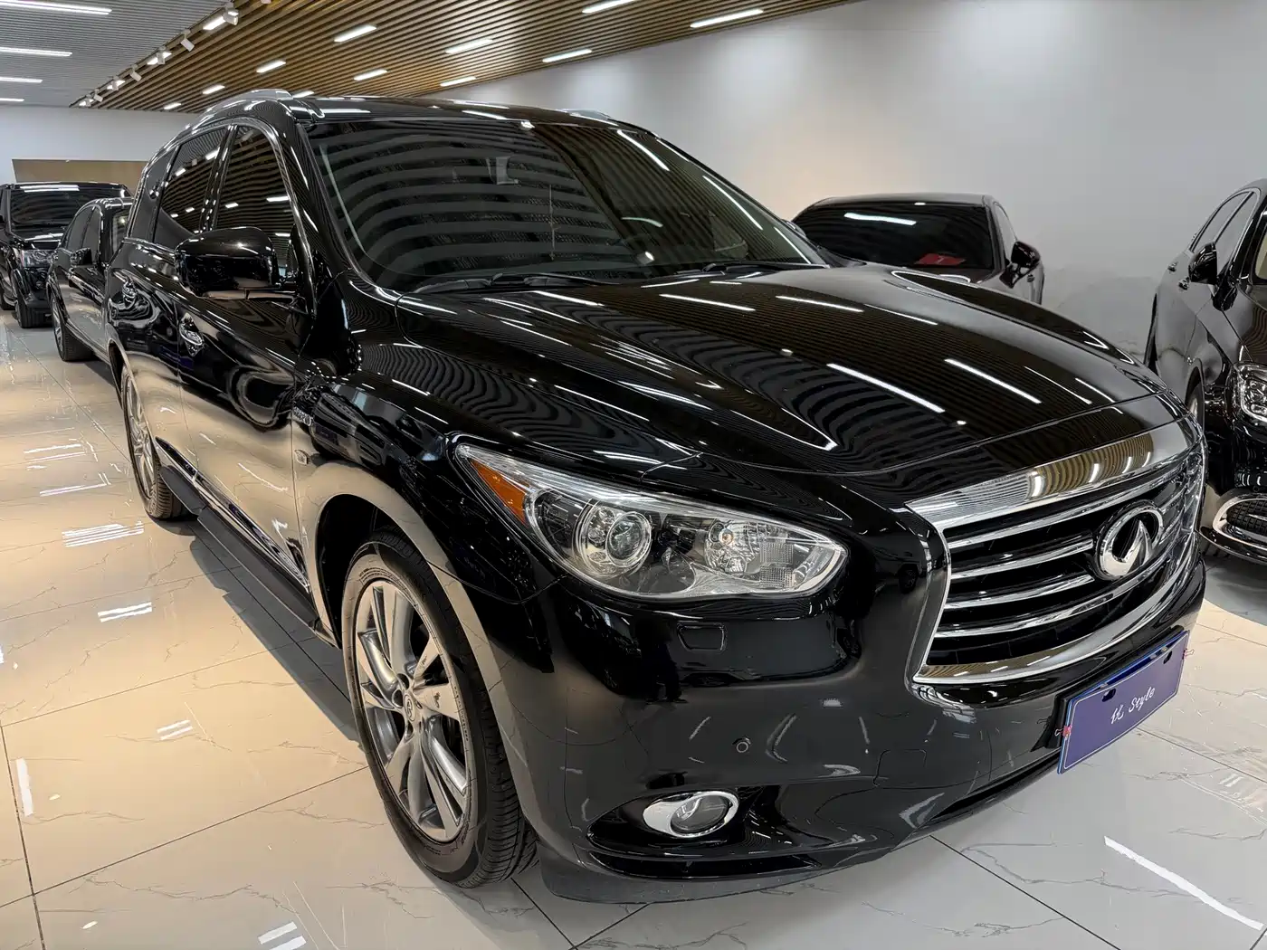 Фото 1 - Infiniti QX60 (Import)