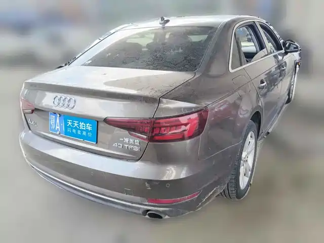 Audi A4L 2018 30th Anniversary 40 TFSI Progressive — фото 2