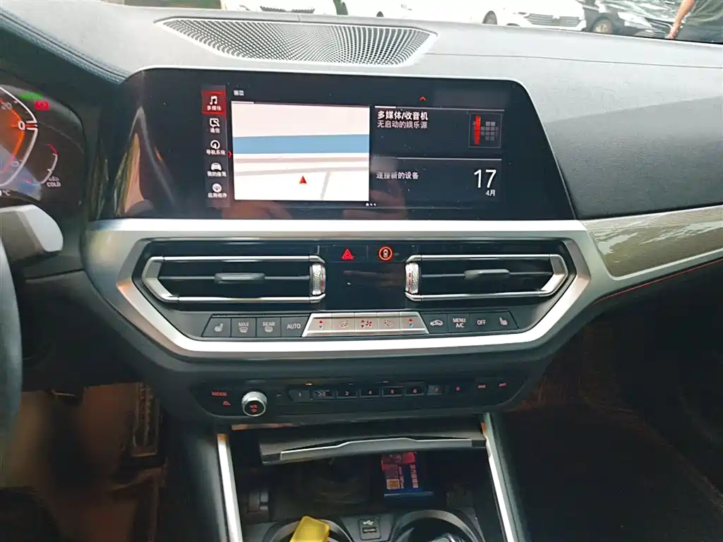 BMW 4 Series 2022 Second Facelift 430i M Sport Shadow Edition фото 9
