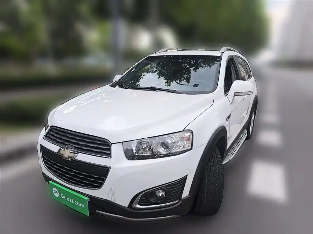 Chevrolet Captiva 2015 2.4L 2WD Urban Edition 5-seater
