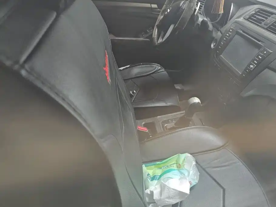 BAIC Senova X65 2015 2015 2.0T Automatic Elite