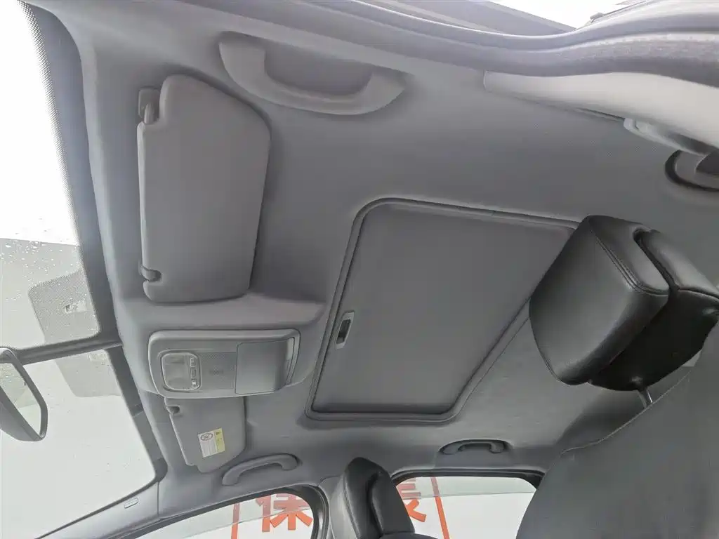 Peugeot 3008 2013 1.6THP Automatic Prestige Edition фото 14