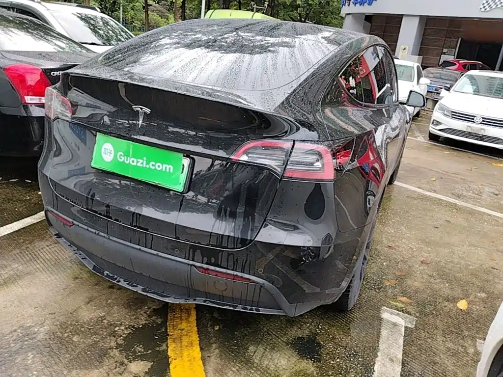 Фото 7 - Tesla Model Y