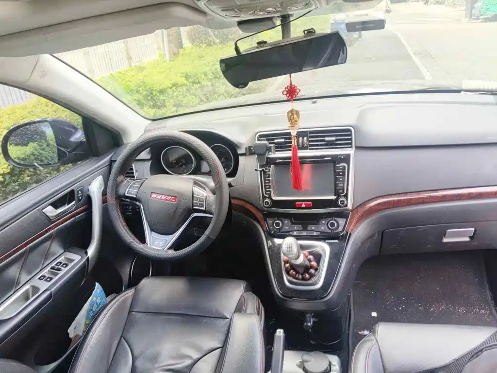 Photo 12 - Haval H6