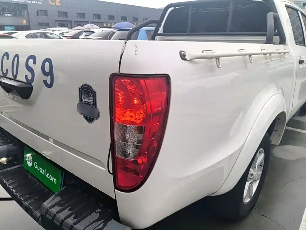 Jiangling Baodian 2023 2023 2.5T Diesel 2WD Comfort Edition Flatbed Long Wheelbase JX4D25A6L