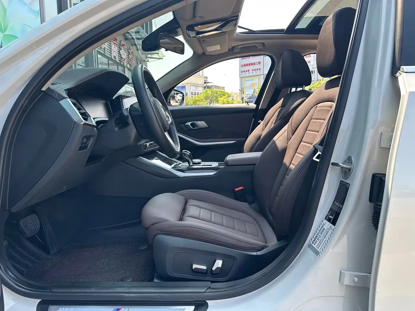 BMW 3 Series 2020 325Li M Sport Package фото 10