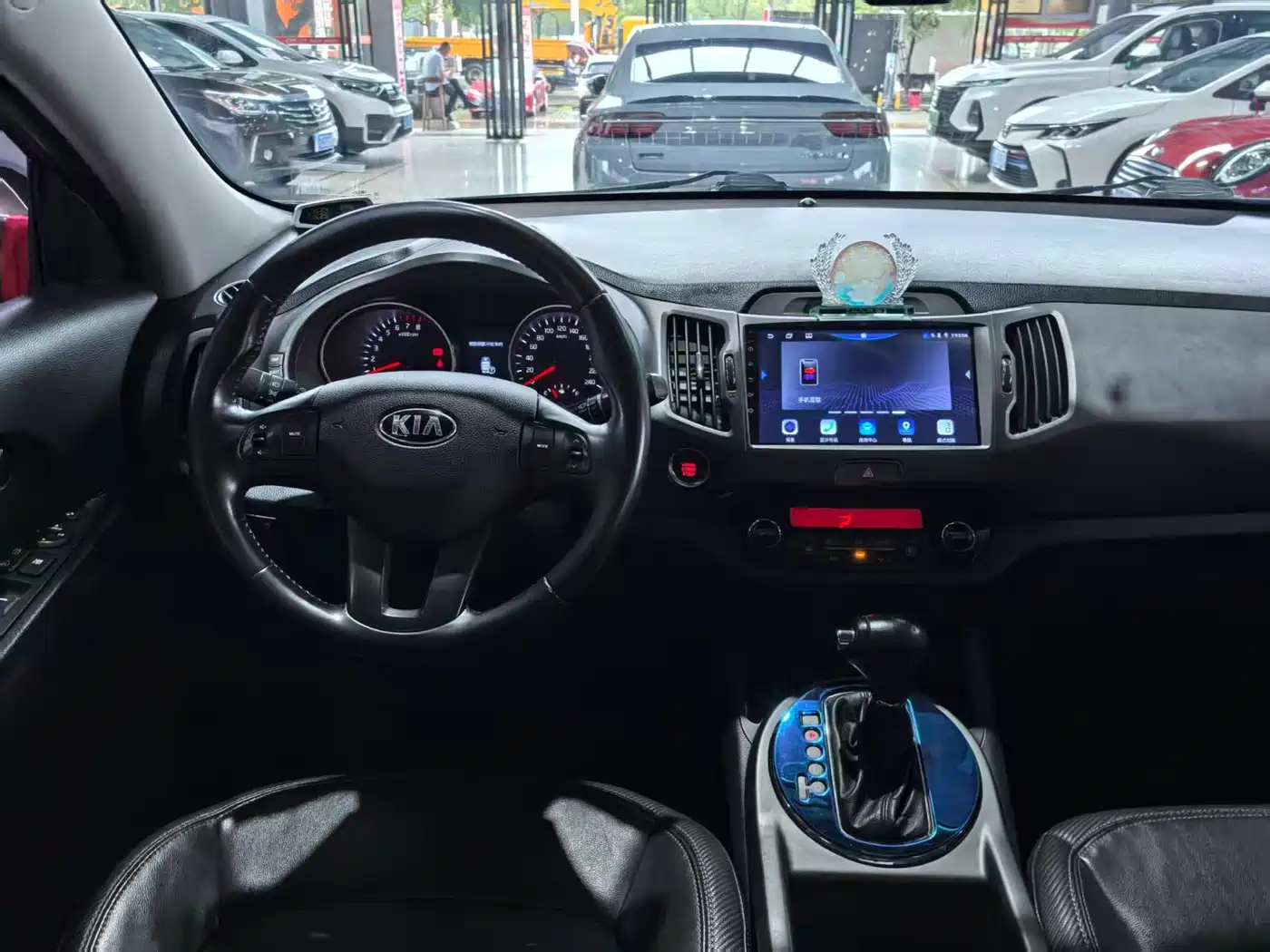 Kia Sportage 2015 2.0L Automatic 2WD GLS фото 11