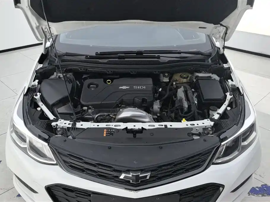 Chevrolet Cruze 2019 2018 Redline 320 Automatic Pioneer Edition