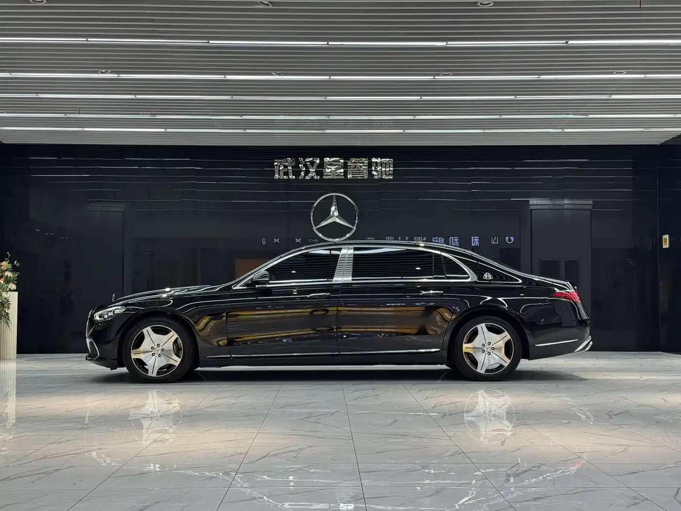 MERCEDES-BENZ MAYBACH S CLASS