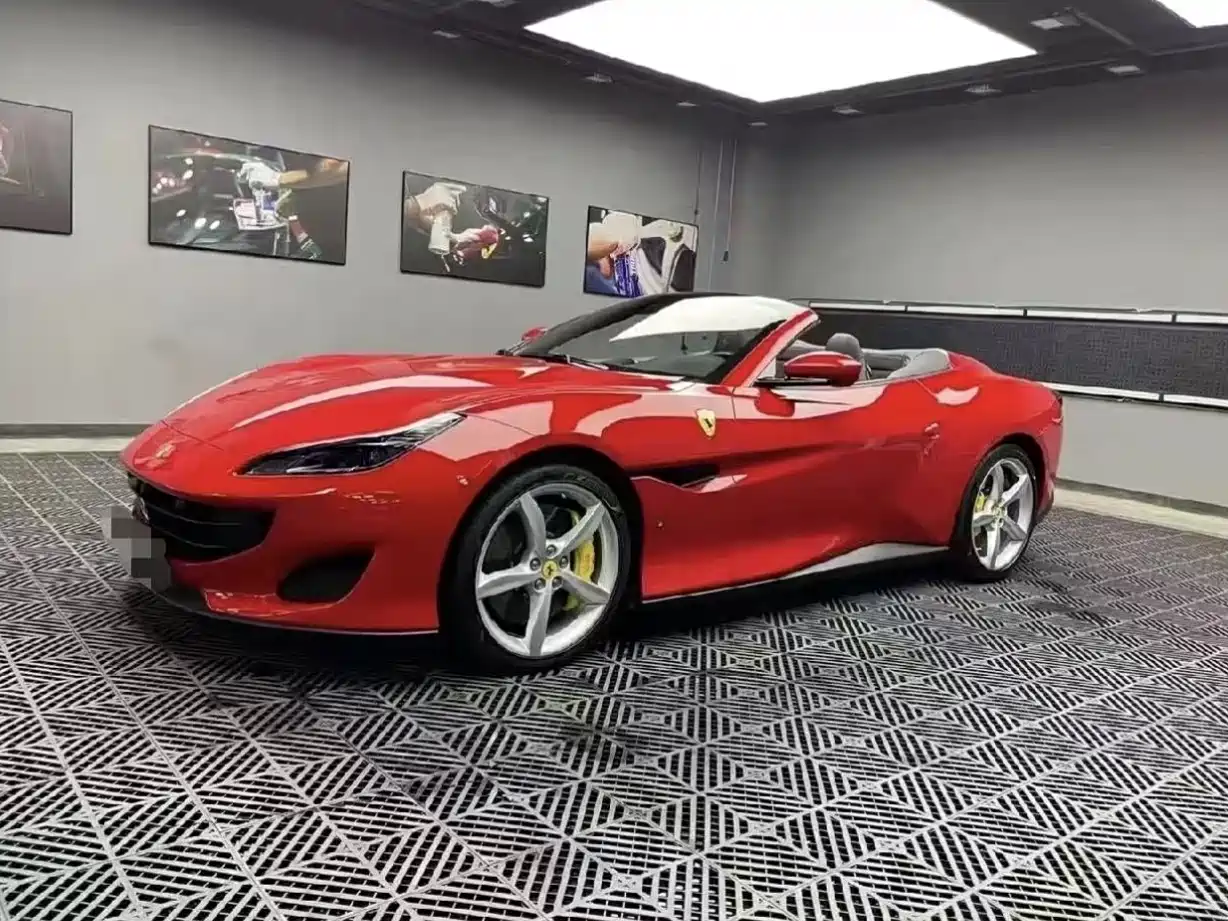 Ferrari Portofino 2019 2018 Model 3.9T
