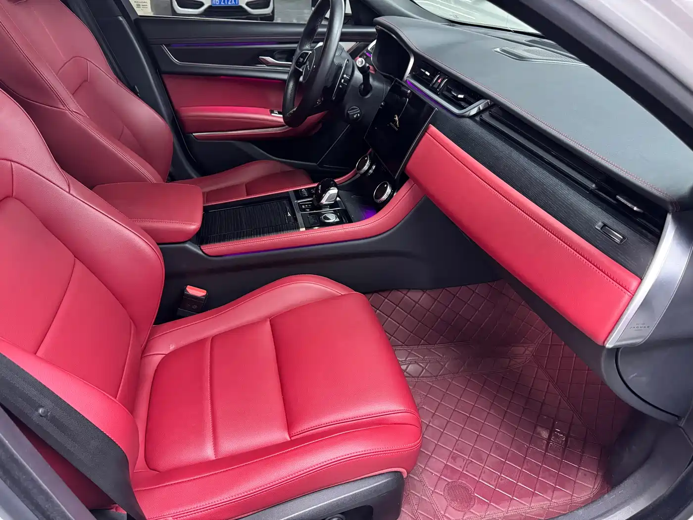 JAGUAR XFL
