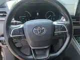 Фото 15 - Toyota Granvia