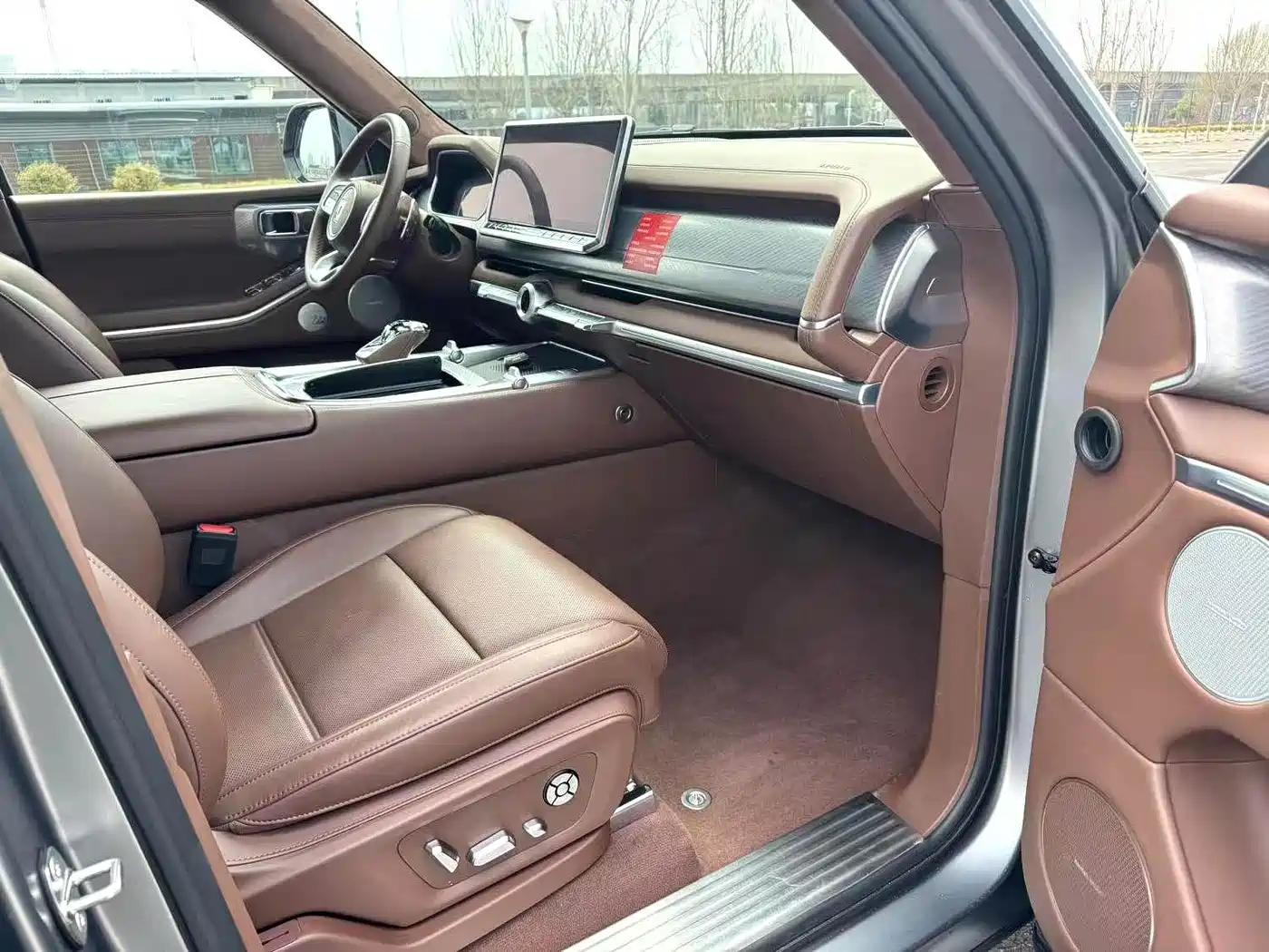 TANK TANK 700 NEW ENERGY