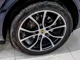 Photo 36 - Porsche Cayenne New Energy