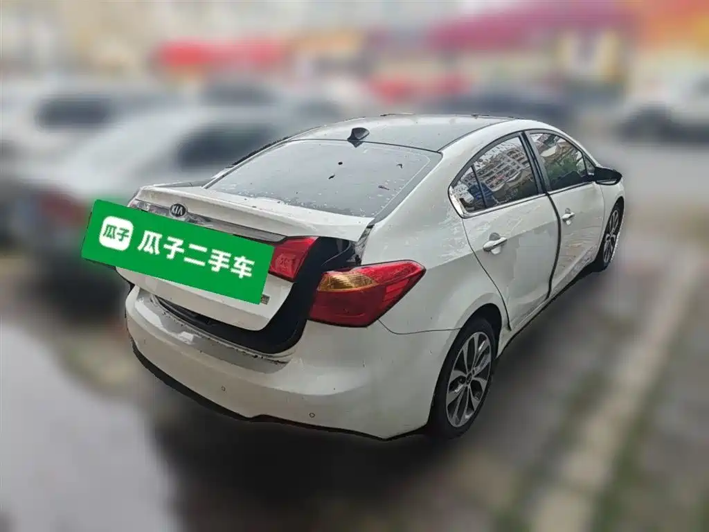 Kia K3 2015 1.6L Automatic GLS фото 5