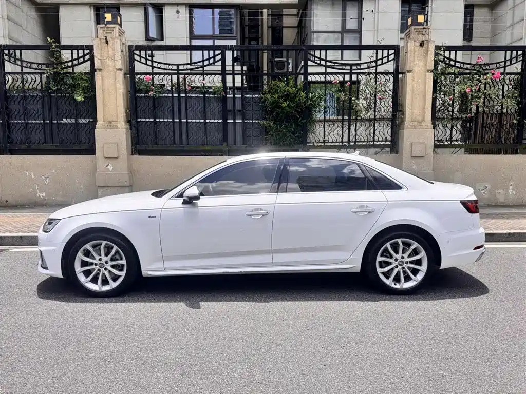 Audi A4L 2019 40 TFSI Fashion (China V) фото 7