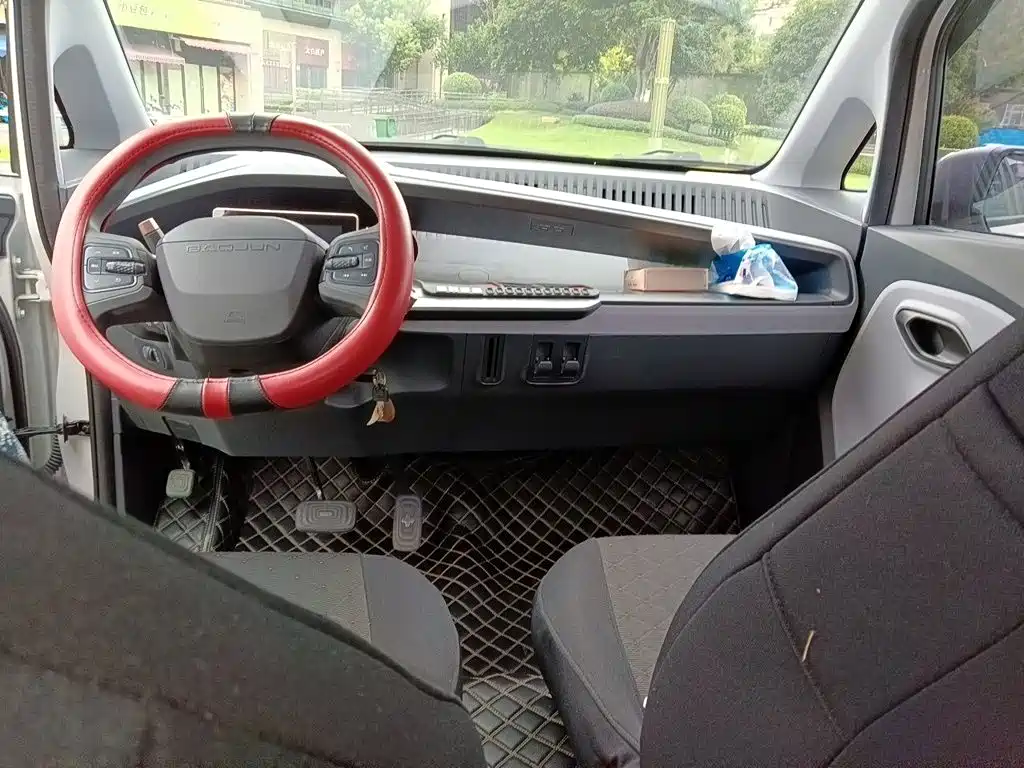 2021 Baojun E200